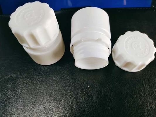 Lọ đựng nhựa 68mm 30g